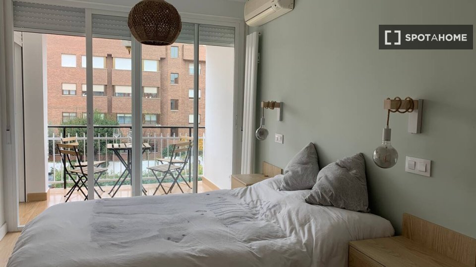 Apartment Madrid, 2 beds — photo 19