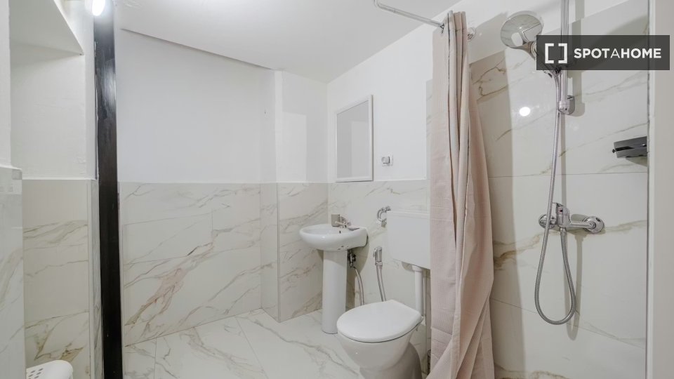 Apartment mono Turin — photo 7