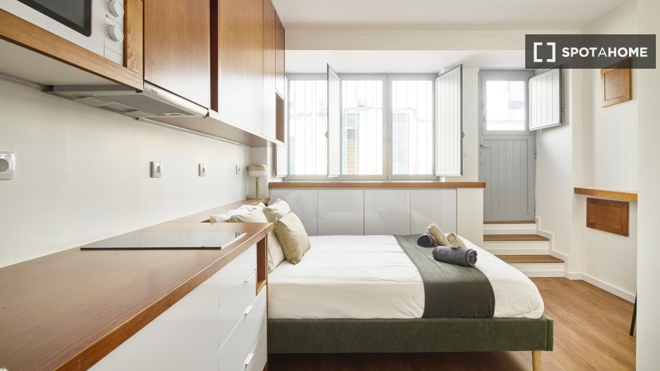 Apartment Lisbon, 1 bed — photo 9