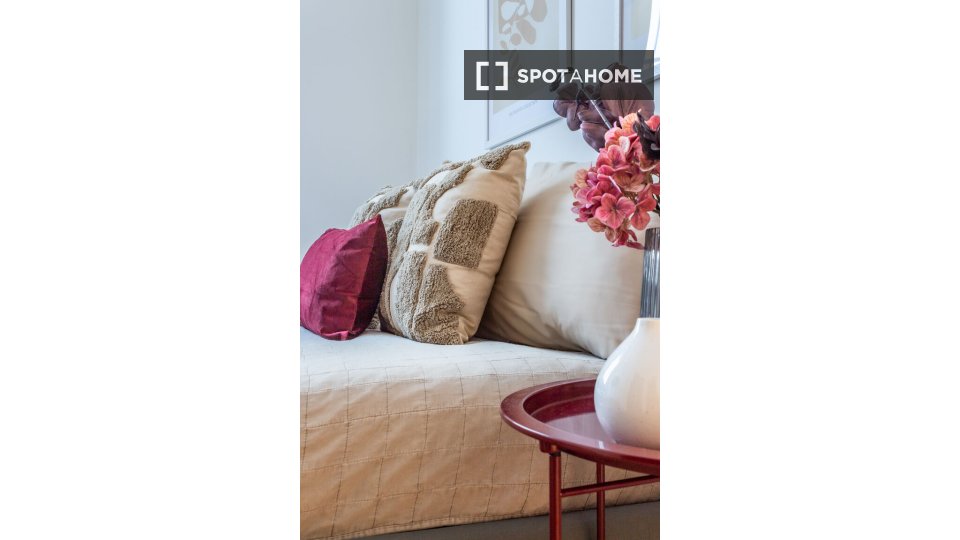 Apartment Milan, 2 beds, 75m² — photo 15