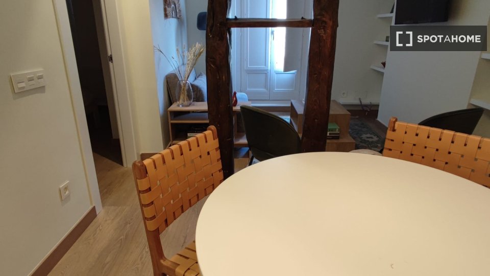 Apartment Madrid, 2 beds, 72m² — photo 8