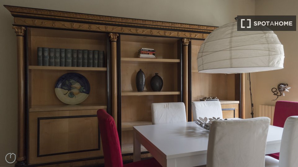 Apartment Milan, 1 bed, 70m² — photo 18
