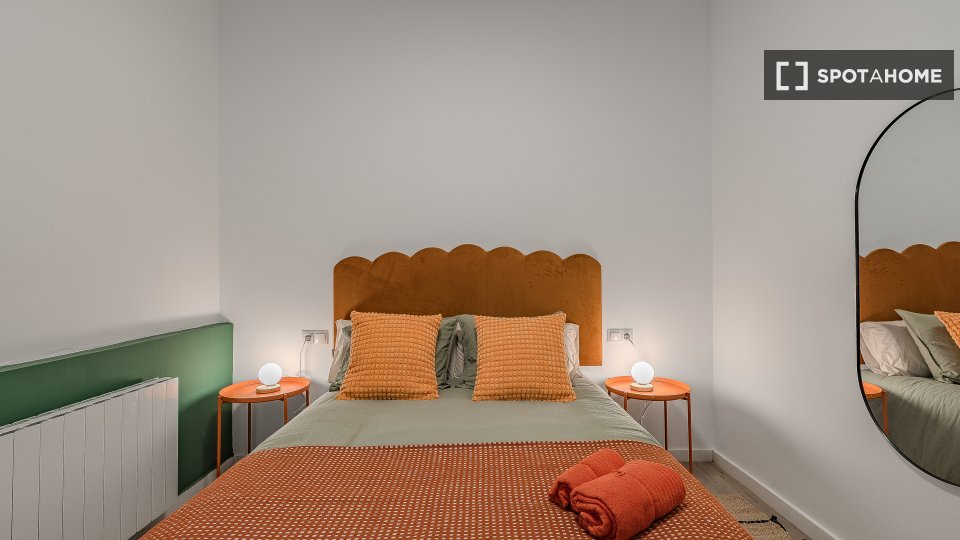 Double room Barcelona, 6 beds, 227m² — photo 60