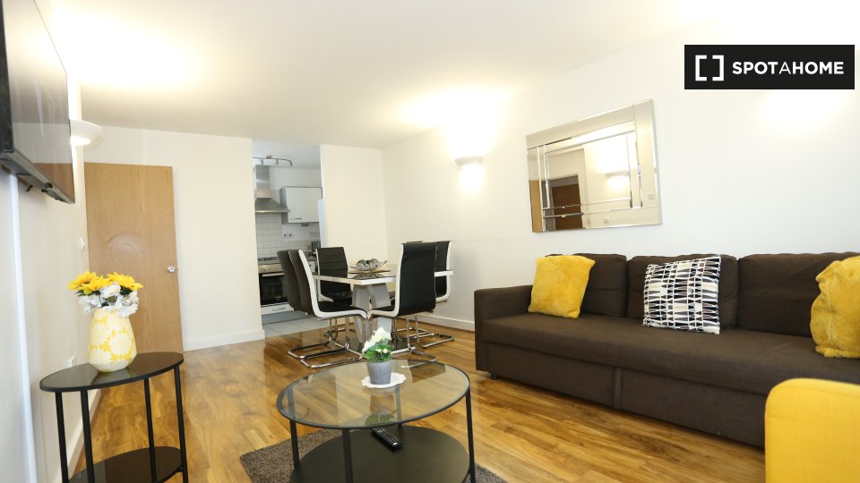 Apartment London, 2 beds — photo 1