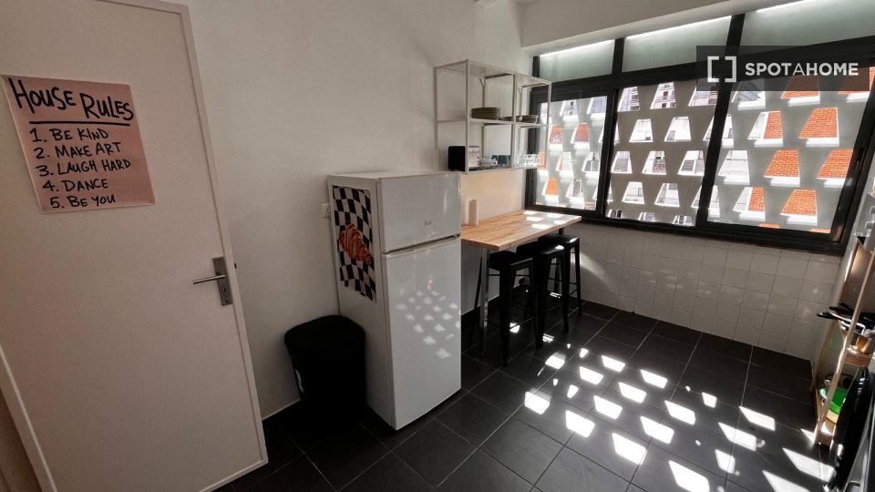 Double room Lisbon, 4 beds — photo 1