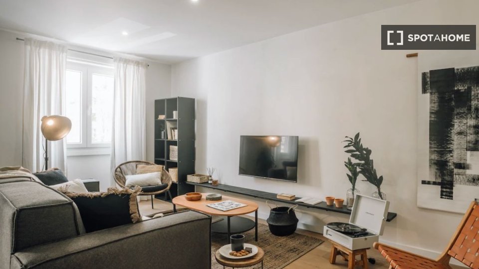 Apartment Lisbon, 3 beds — photo 10