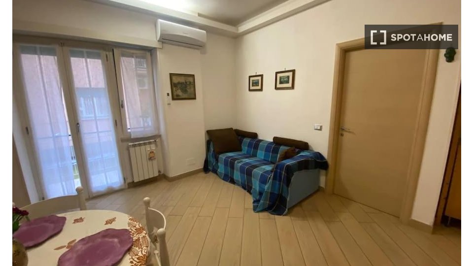 Apartment Rome, 2 beds — photo 12