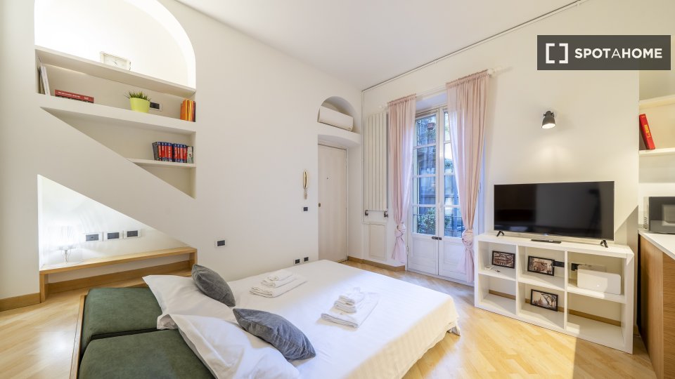 Apartment Milan, 1 bed, 30m² — photo 2