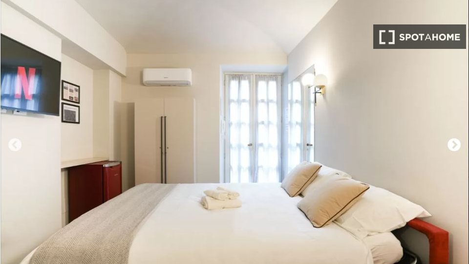 Double room Turin, 1 bed — photo 7