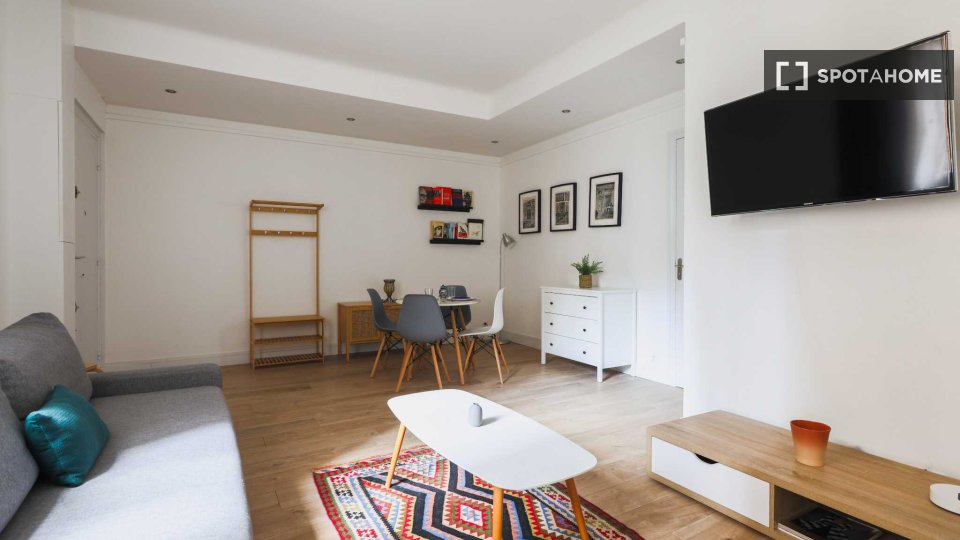 Apartment mono Paris, 45m² — photo 1