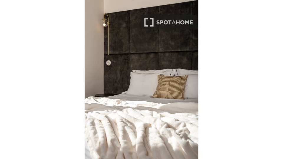 Apartment Lisbon, 1 bed — photo 17