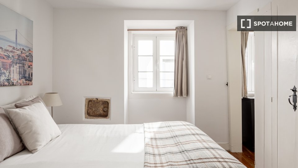 Apartment Lisbon, 1 bed — photo 3