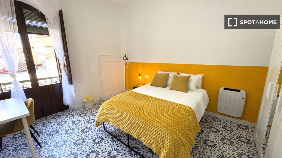 Double room Granada, 6 beds — photo 13