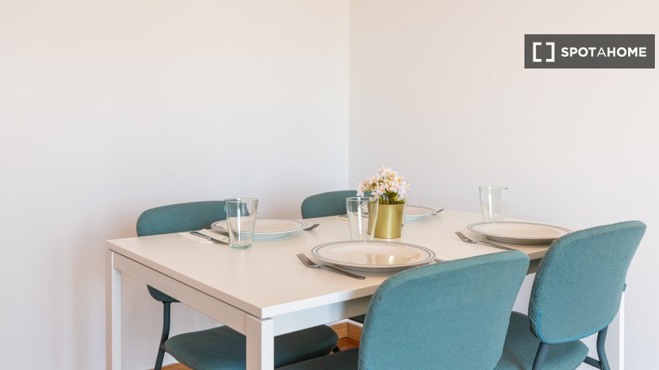 Apartment Lisbon, 3 beds, 100m² — photo 1