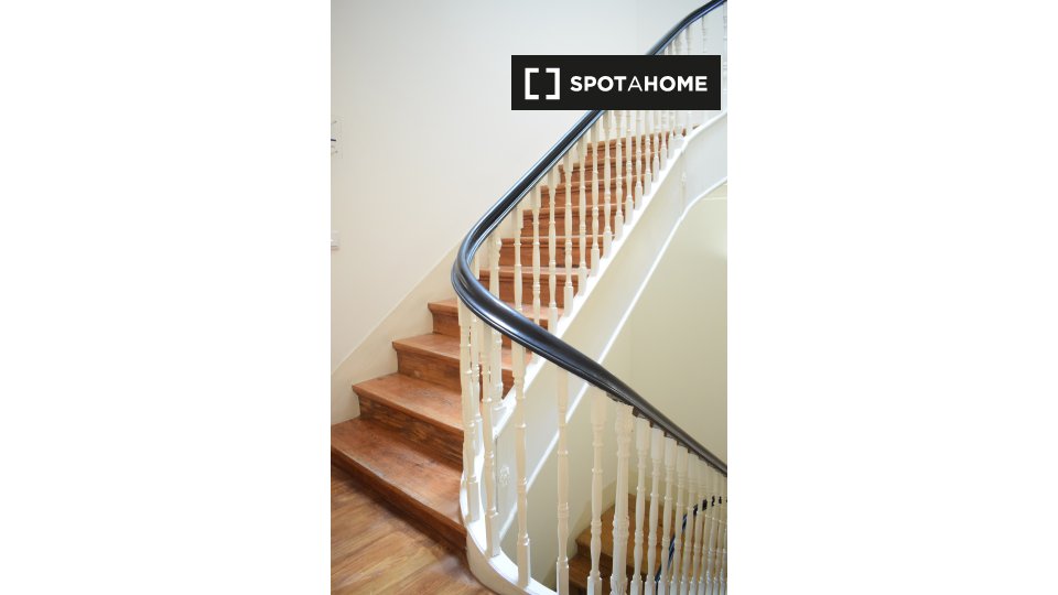 Apartment Porto, 1 bed, 60m² — photo 15