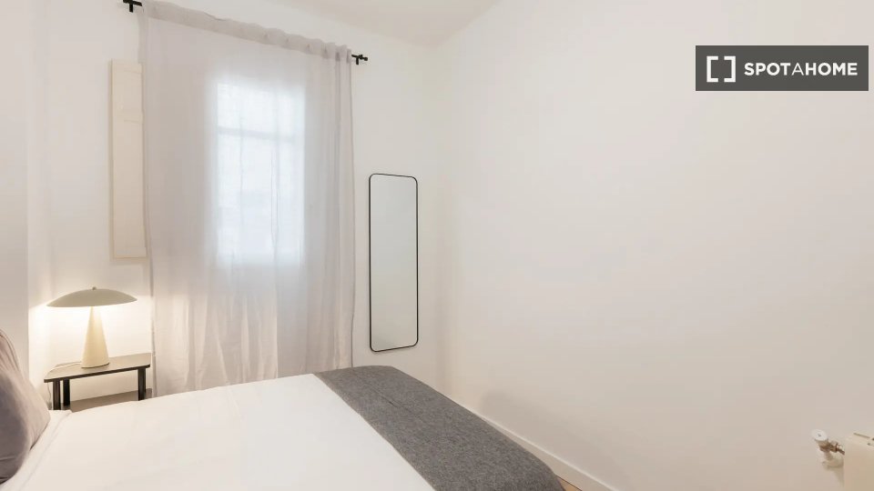 Double room Valencia, 4 beds — photo 8