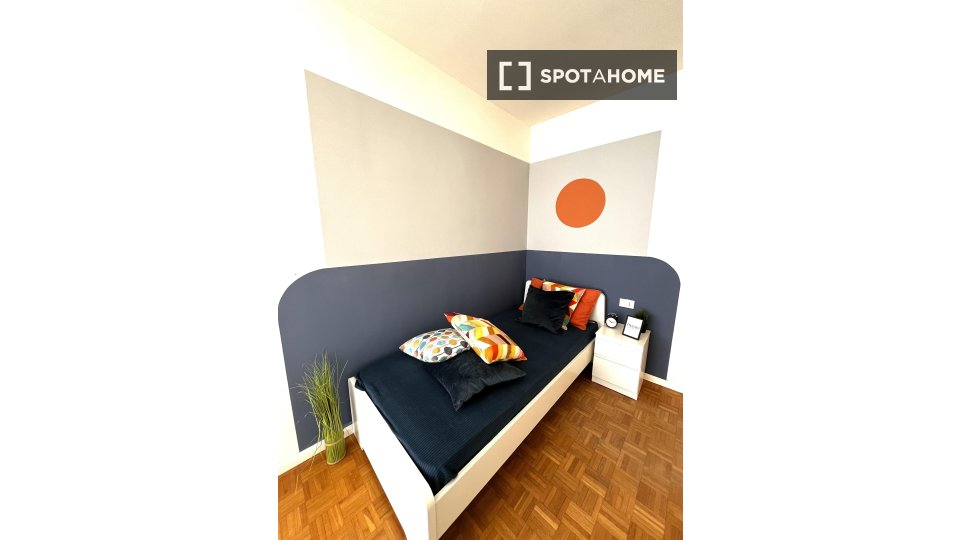Double room Milan, 2 beds — photo 1