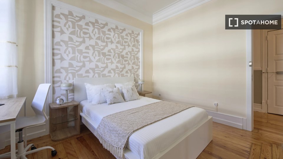 Double room Lisbon, 10 beds — photo 12