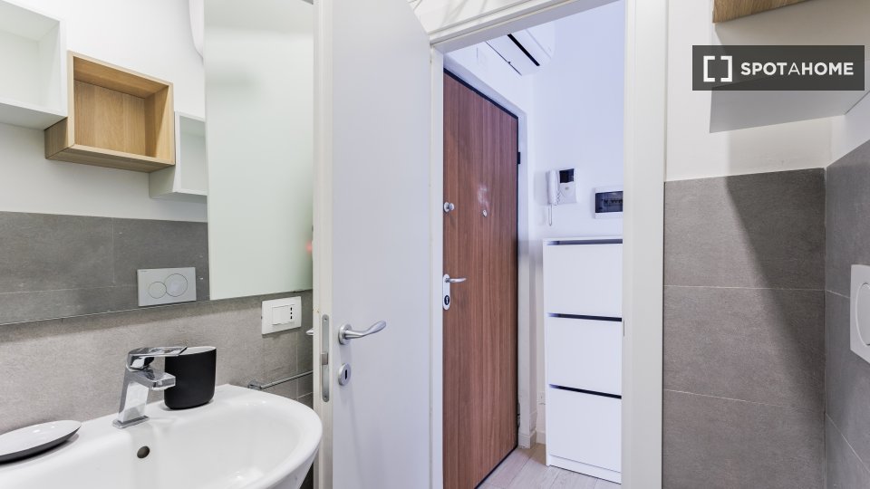 Apartment mono Milan, 20m² — photo 19
