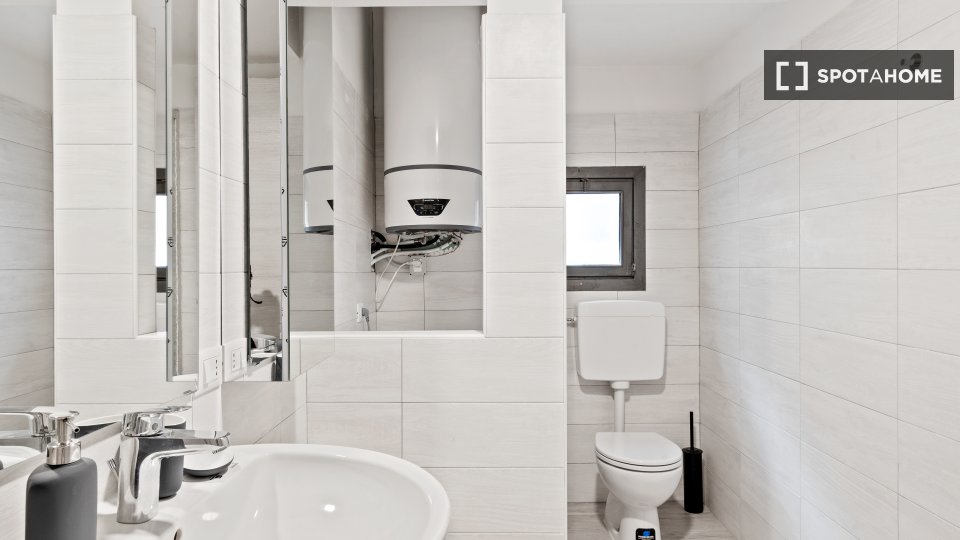 Double room Milan, 6 beds, 142m² — photo 13