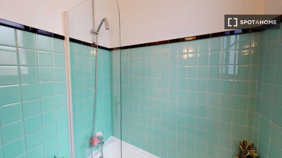 Double room Toulouse, 5 beds, 100m² — photo 6