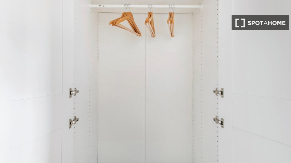 Apartment Berlin, 2 beds, 81m² — photo 17