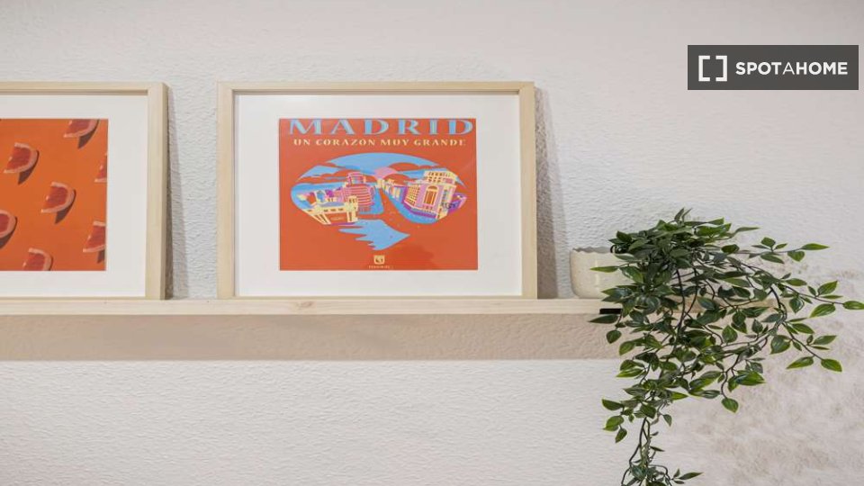Double room Madrid, 25 beds — photo 19