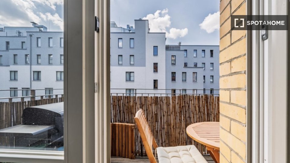 Apartment Berlin, 1 bed, 67m² — photo 5