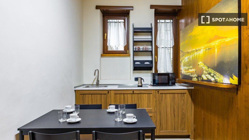 Apartment Naples, 2 beds — photo 2