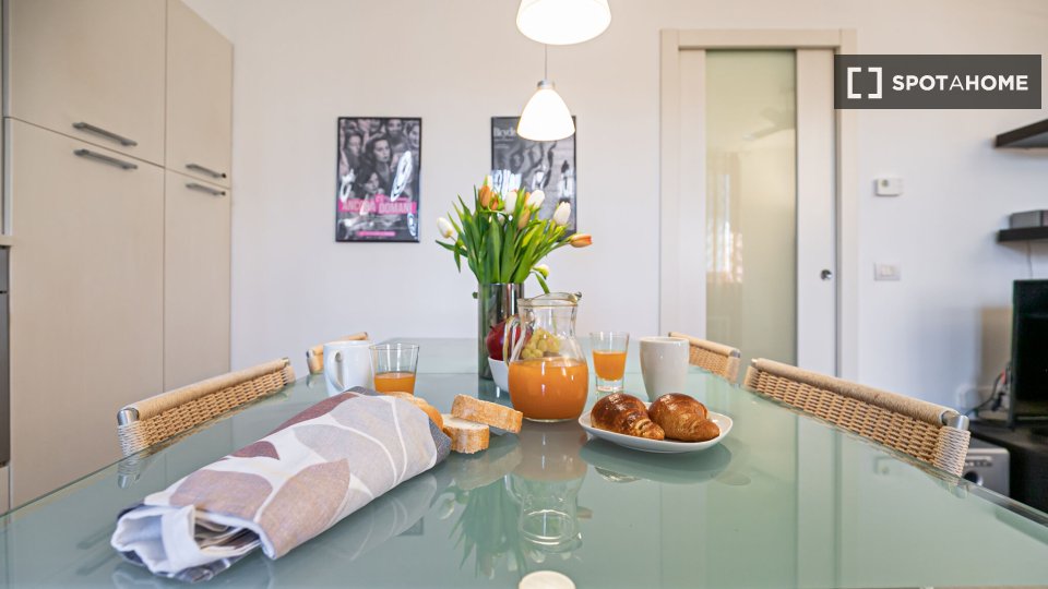 Apartment Milan, 1 bed — photo 5