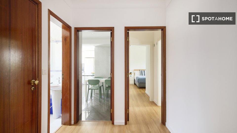 Double room Lisbon, 6 beds, 150m² — photo 4
