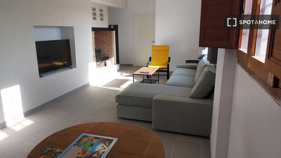 Apartment Granada, 3 beds, 109m² — photo 12