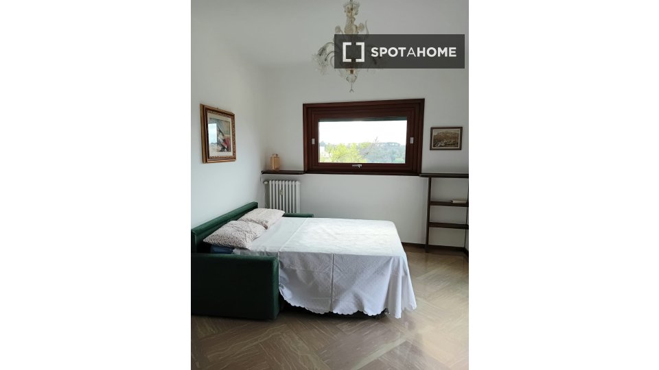 Apartment Rome, 2 beds, 70m² — photo 3