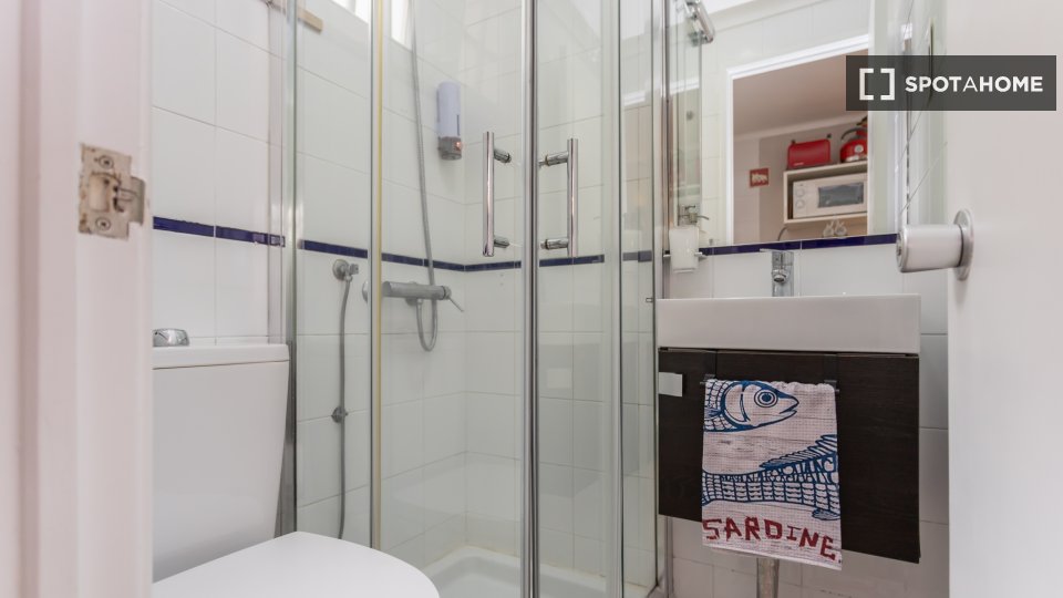 Apartment mono Lisbon, 38m² — photo 10