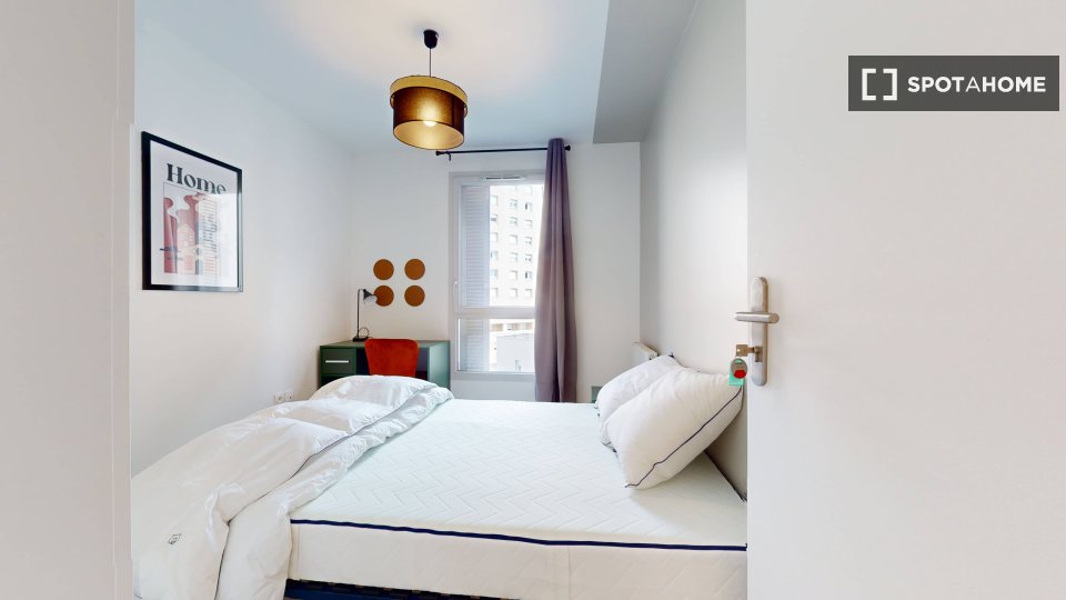 Double room Paris, 12 beds — photo 12