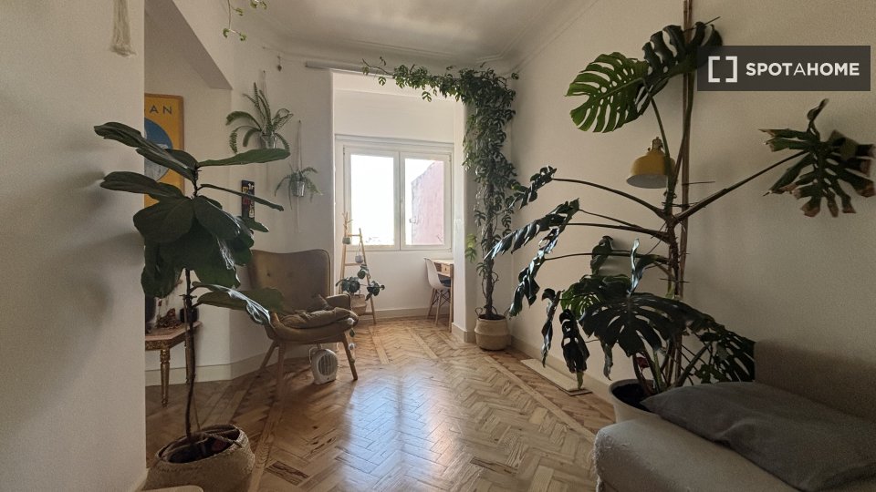 Double room Lisbon, 2 beds, 60m² — photo 47