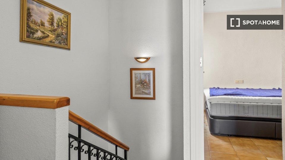 Apartment Alicante, 2 beds, 70m² — photo 15