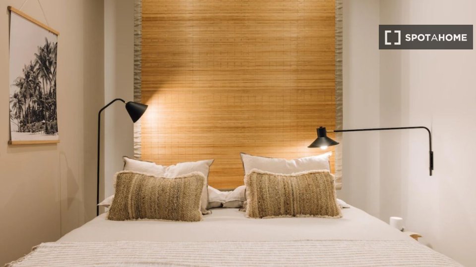 Apartment Lisbon, 2 beds — photo 15