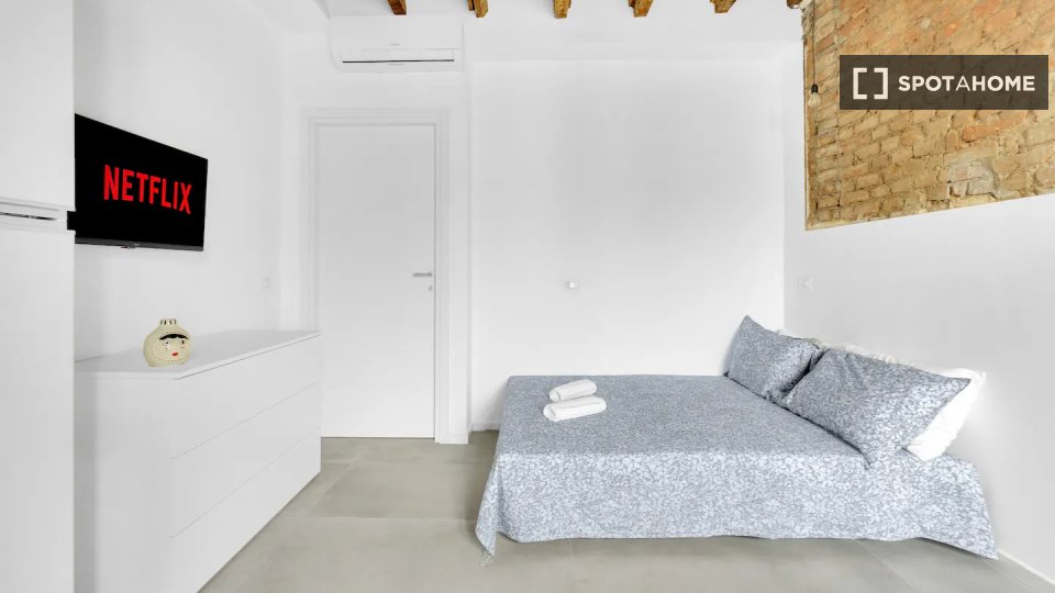 Apartment Milan, 1 bed — photo 2