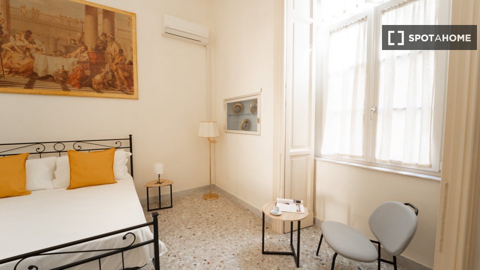 Apartment Naples, 3 beds — photo 8