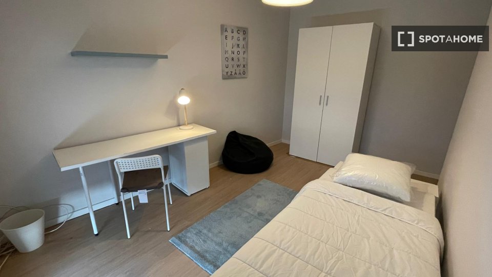 Double room Porto, 4 beds — photo 2