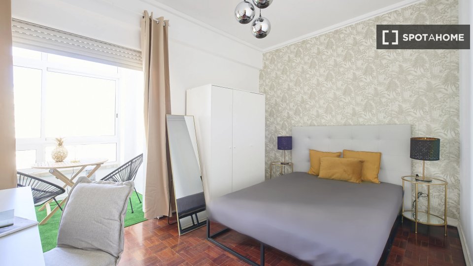 Double room Lisbon, 7 beds — photo 7