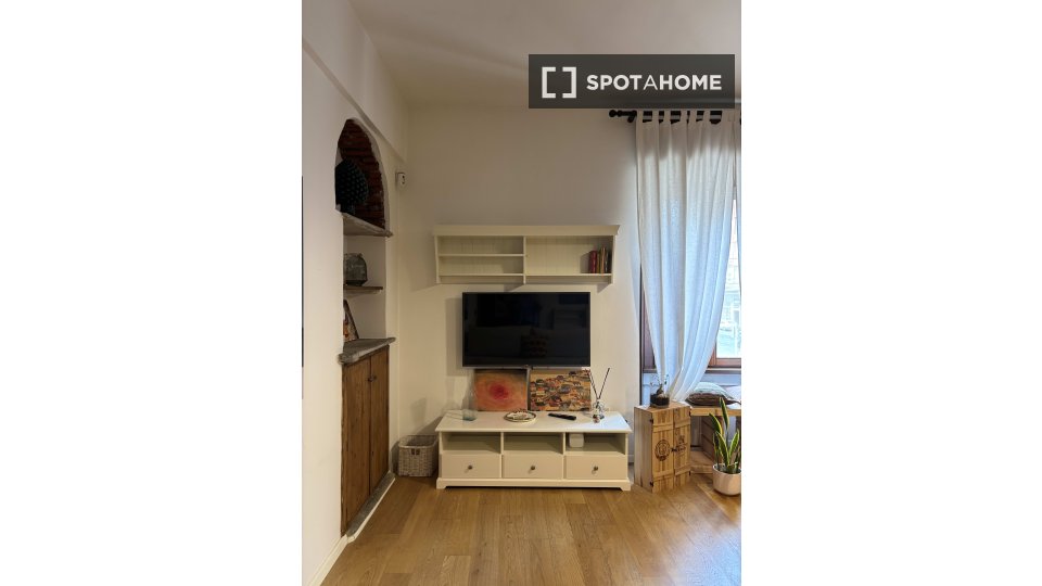 Apartment Milan, 1 bed, 60m² — photo 11