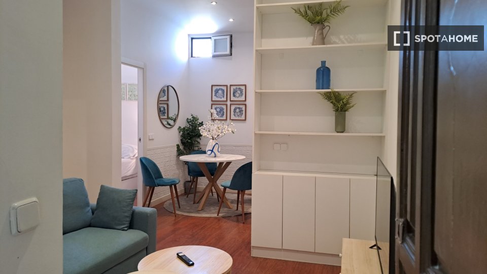Apartment Madrid, 2 beds, 45m² — photo 4