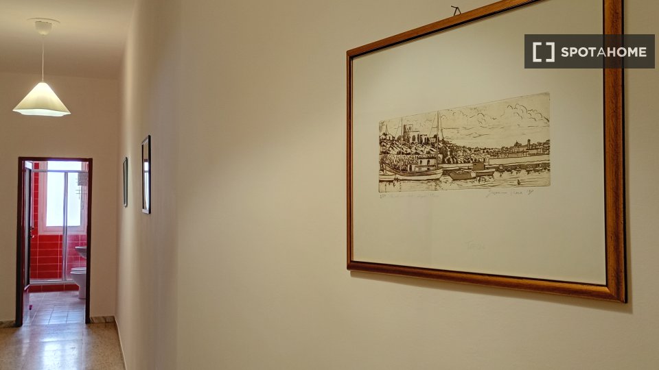 Double room Florence, 2 beds, 83m² — photo 8