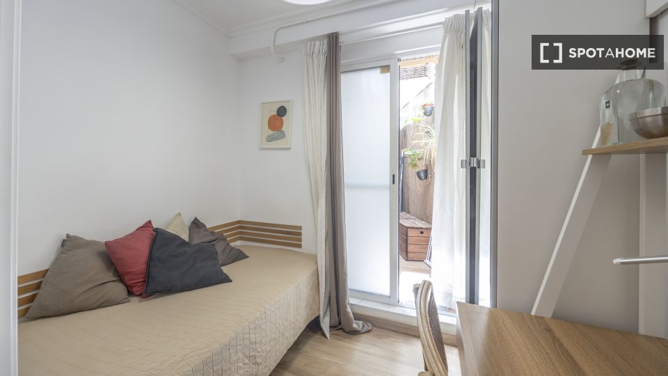 Chambre double Valence, 6 chambres — photo 15