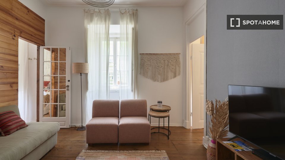 Apartment Lisbon, 3 beds — photo 4