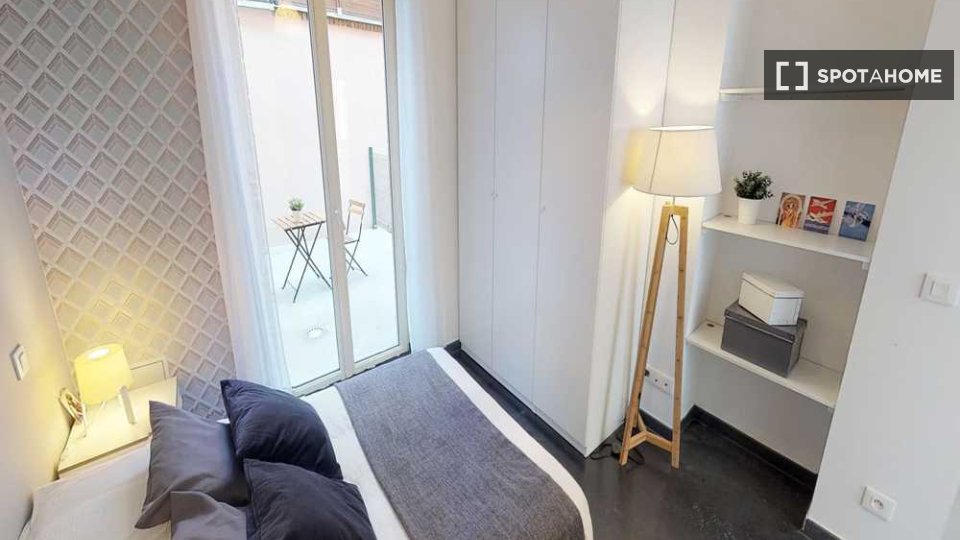 Double room Lille, 5 beds, 110m² — photo 6