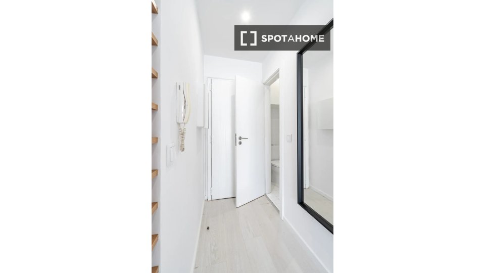 Apartment mono Porto, 34m² — photo 2