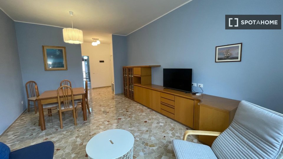 Apartment Milan, 2 beds, 109m² — photo 2